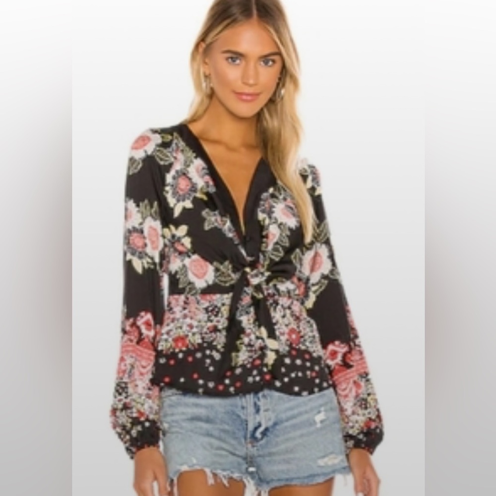 Free people‎ Run Free Top. NWOT retail 128